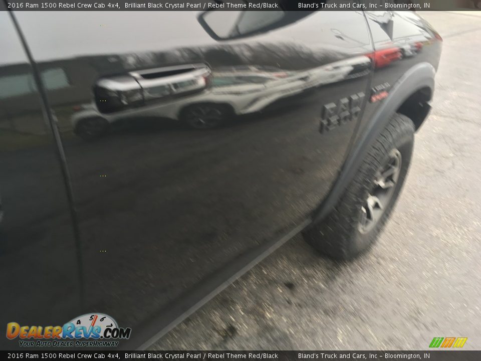 2016 Ram 1500 Rebel Crew Cab 4x4 Brilliant Black Crystal Pearl / Rebel Theme Red/Black Photo #20