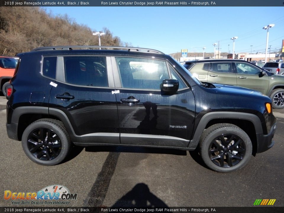 2018 Jeep Renegade Latitude 4x4 Black / Black Photo #7