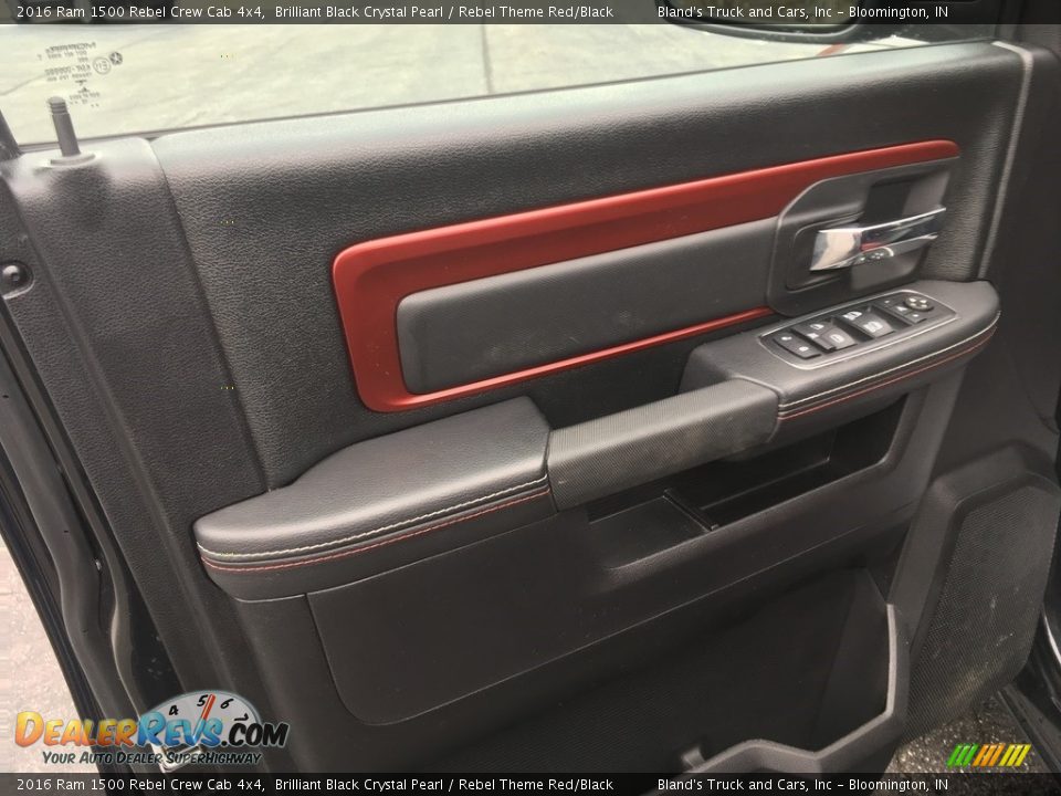 2016 Ram 1500 Rebel Crew Cab 4x4 Brilliant Black Crystal Pearl / Rebel Theme Red/Black Photo #32