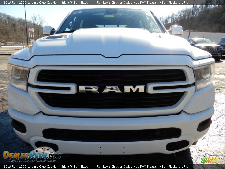 2019 Ram 1500 Laramie Crew Cab 4x4 Bright White / Black Photo #8