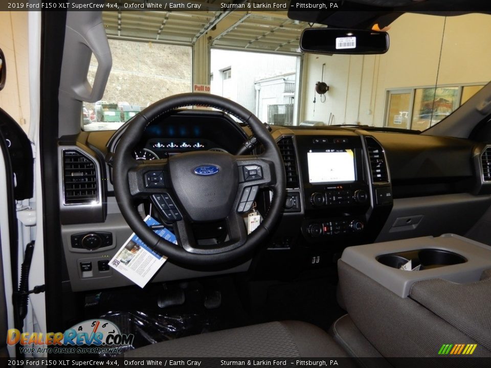 2019 Ford F150 XLT SuperCrew 4x4 Oxford White / Earth Gray Photo #8