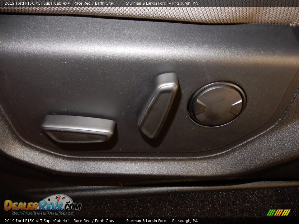 2019 Ford F150 XLT SuperCab 4x4 Race Red / Earth Gray Photo #11