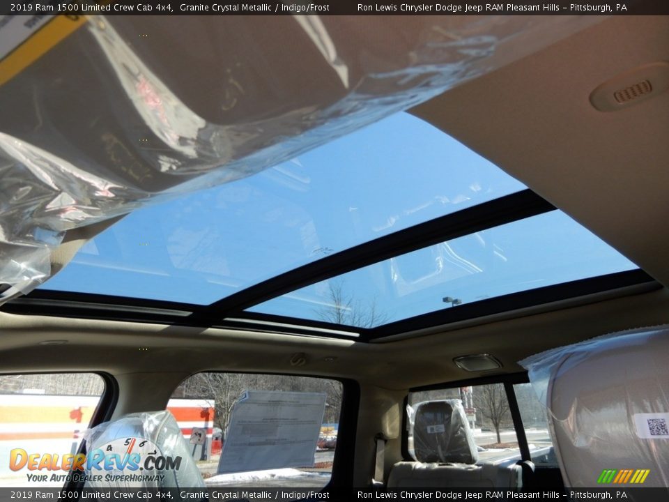 2019 Ram 1500 Limited Crew Cab 4x4 Granite Crystal Metallic / Indigo/Frost Photo #17