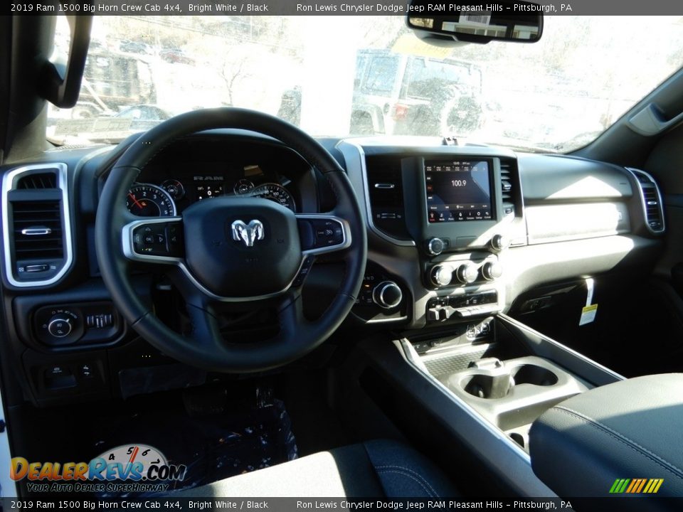 2019 Ram 1500 Big Horn Crew Cab 4x4 Bright White / Black Photo #13