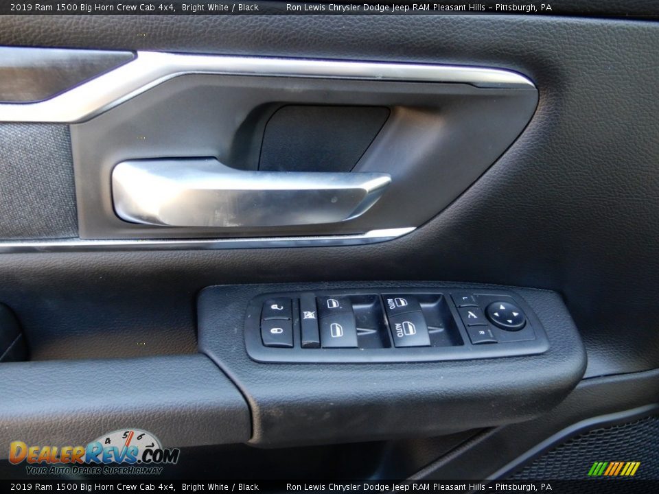 2019 Ram 1500 Big Horn Crew Cab 4x4 Bright White / Black Photo #14