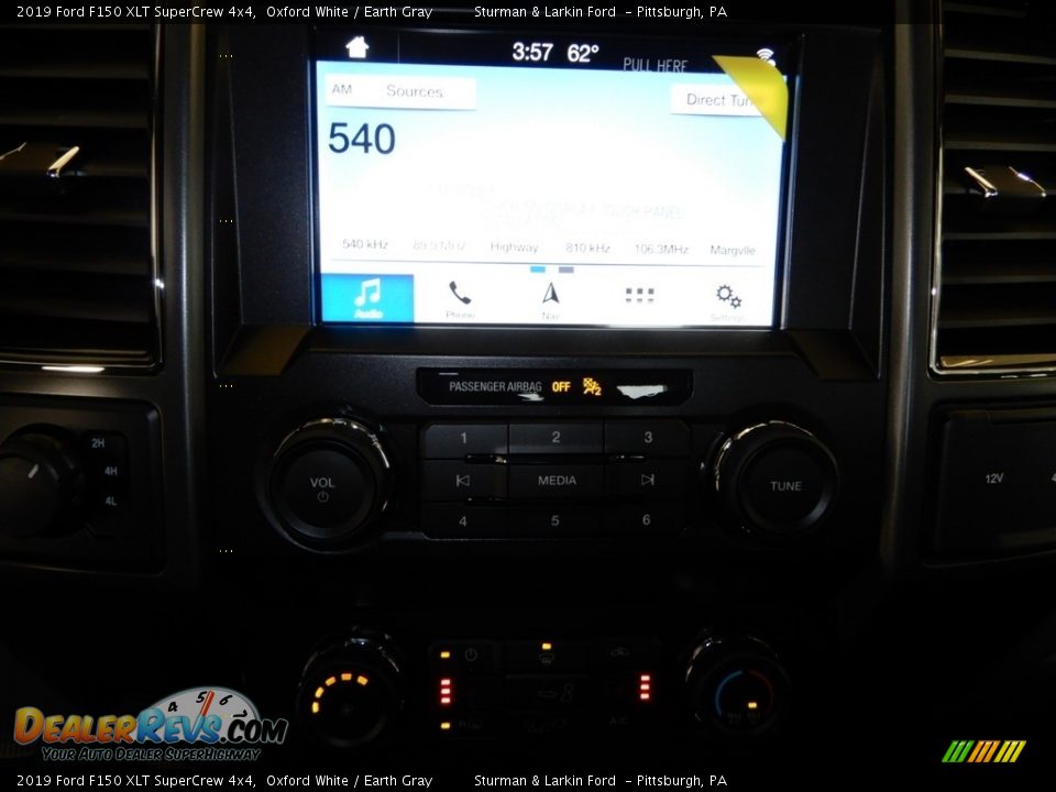 2019 Ford F150 XLT SuperCrew 4x4 Oxford White / Earth Gray Photo #14