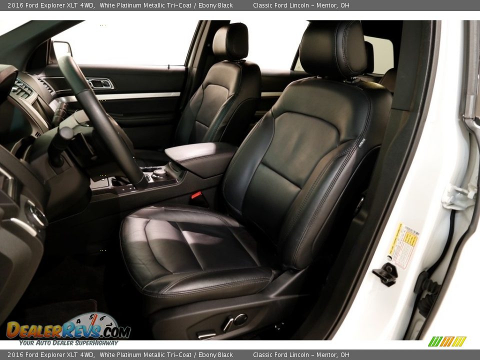2016 Ford Explorer XLT 4WD White Platinum Metallic Tri-Coat / Ebony Black Photo #6