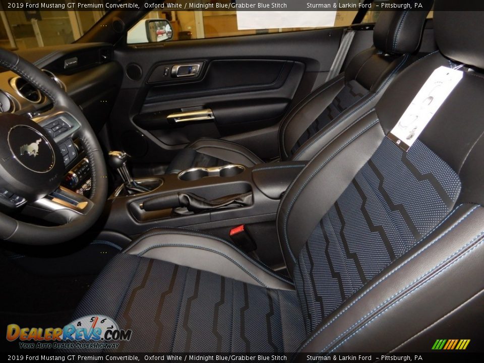 Midnight Blue/Grabber Blue Stitch Interior - 2019 Ford Mustang GT Premium Convertible Photo #6
