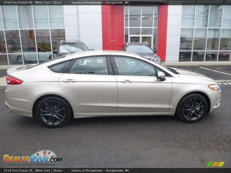 2018 Ford Fusion SE White Gold / Ebony Photo #3