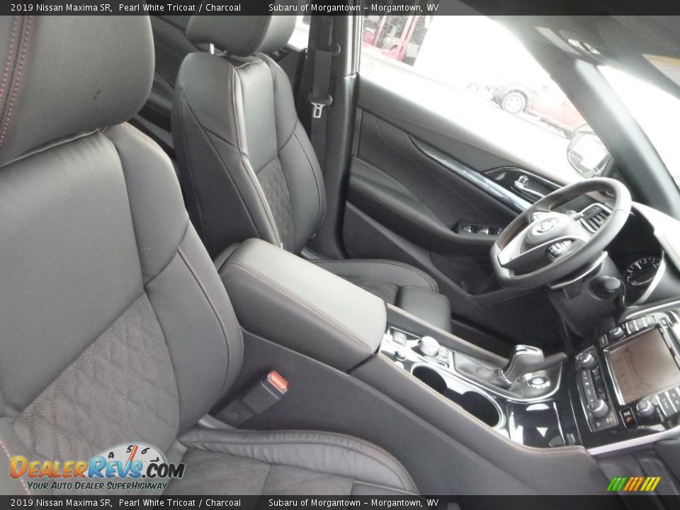 2019 Nissan Maxima SR Pearl White Tricoat / Charcoal Photo #10