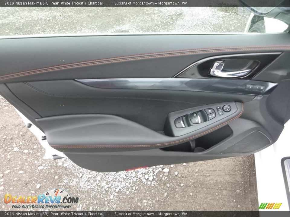 Door Panel of 2019 Nissan Maxima SR Photo #15