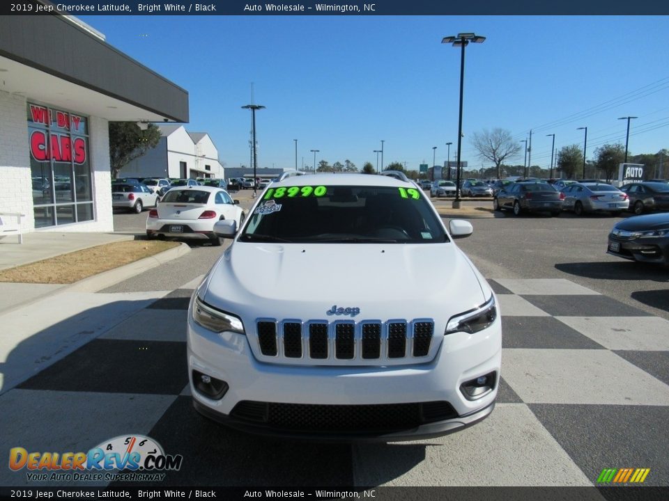 2019 Jeep Cherokee Latitude Bright White / Black Photo #2