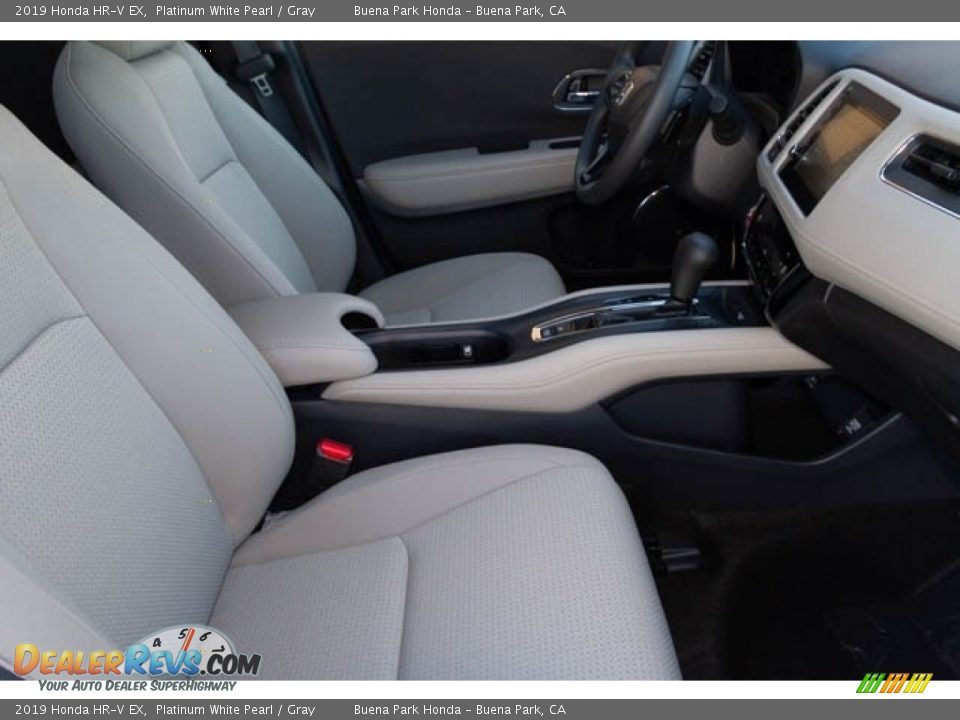 2019 Honda HR-V EX Platinum White Pearl / Gray Photo #29