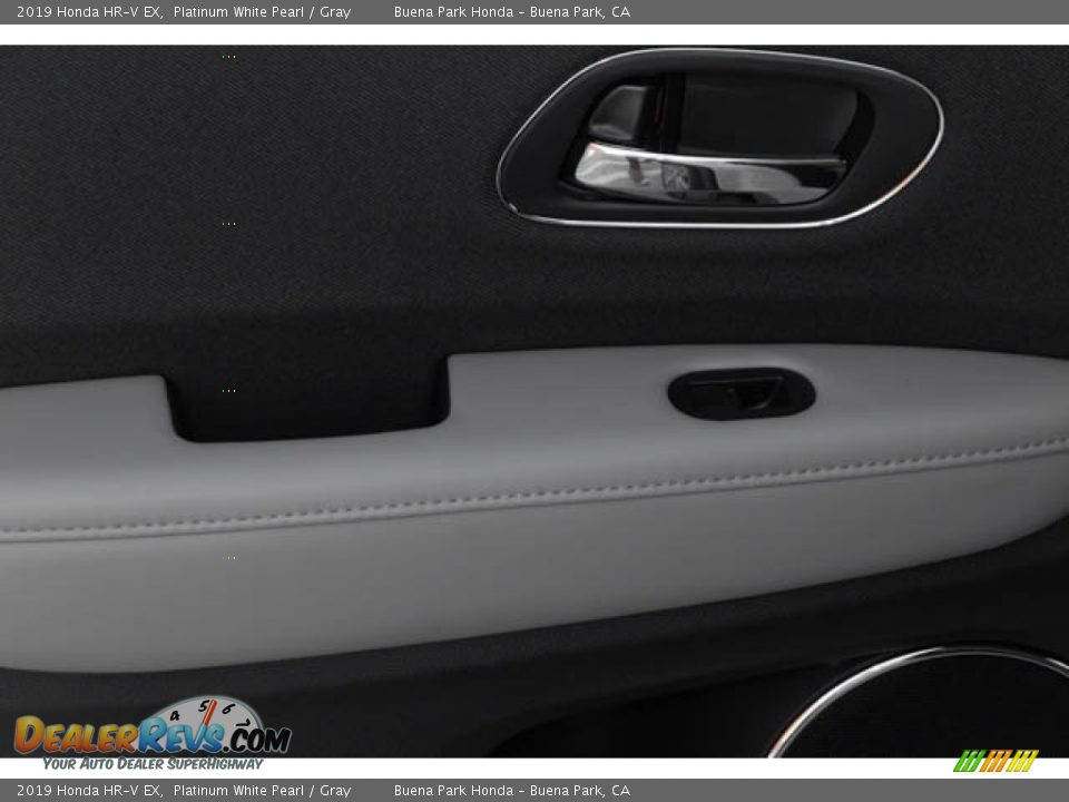 2019 Honda HR-V EX Platinum White Pearl / Gray Photo #34