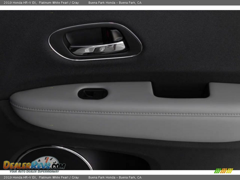 2019 Honda HR-V EX Platinum White Pearl / Gray Photo #35