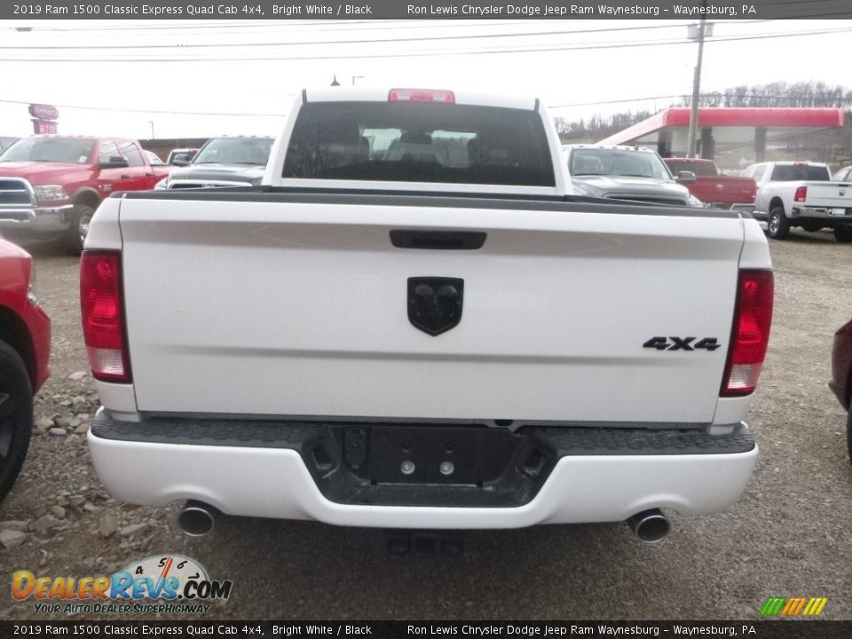 2019 Ram 1500 Classic Express Quad Cab 4x4 Bright White / Black Photo #4