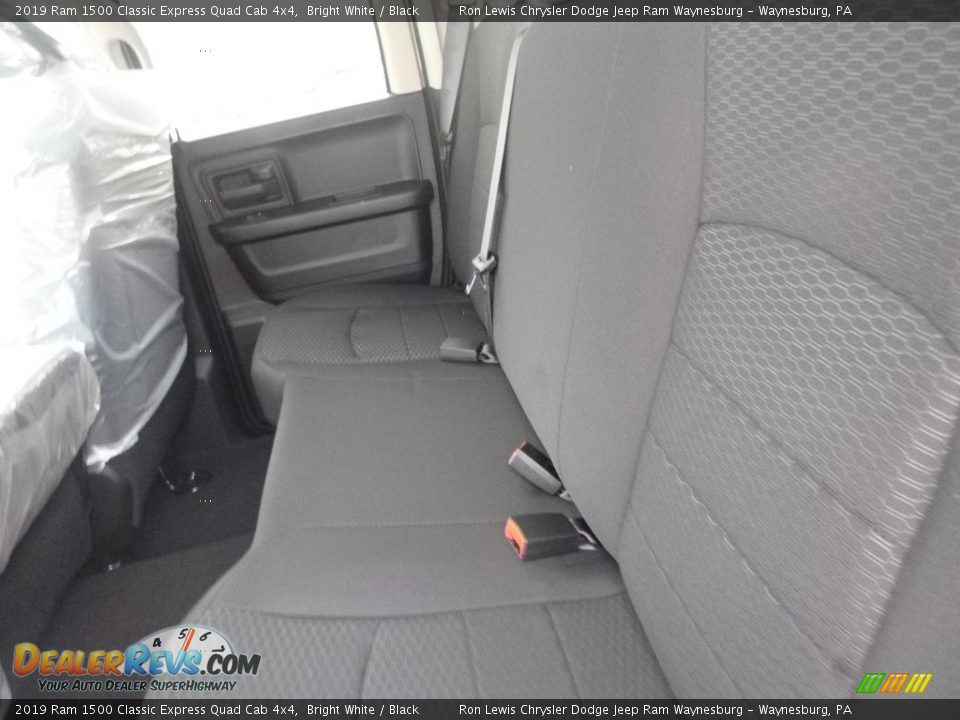 2019 Ram 1500 Classic Express Quad Cab 4x4 Bright White / Black Photo #12