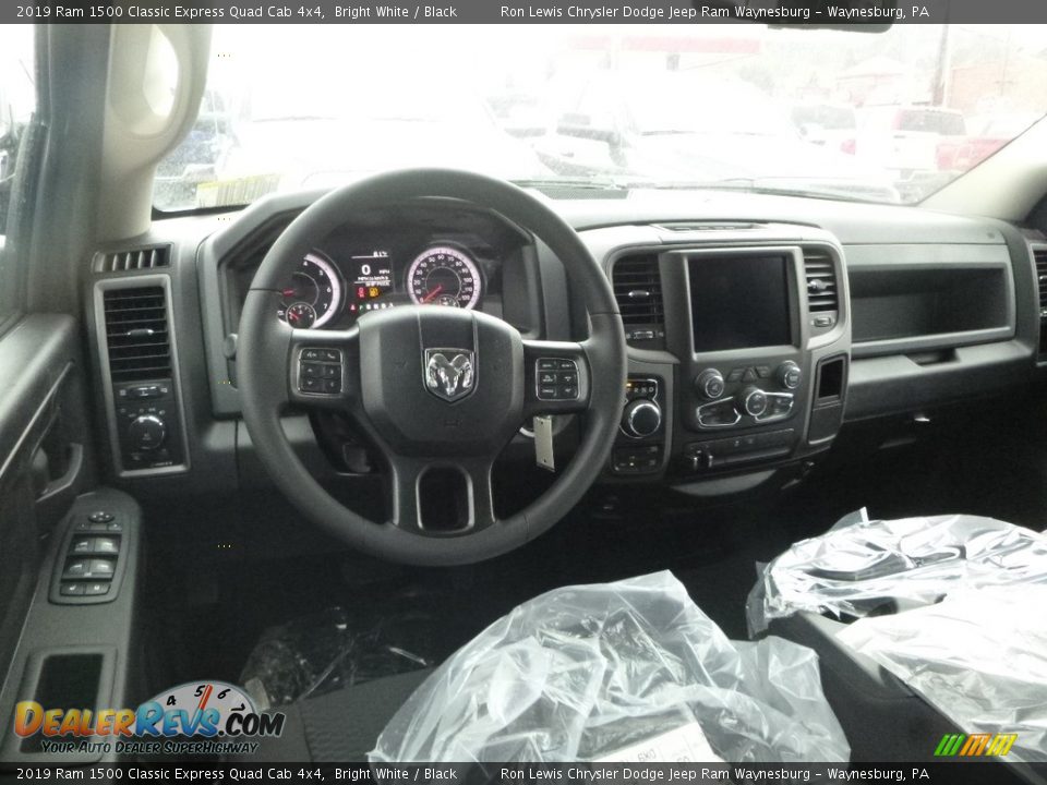 2019 Ram 1500 Classic Express Quad Cab 4x4 Bright White / Black Photo #13