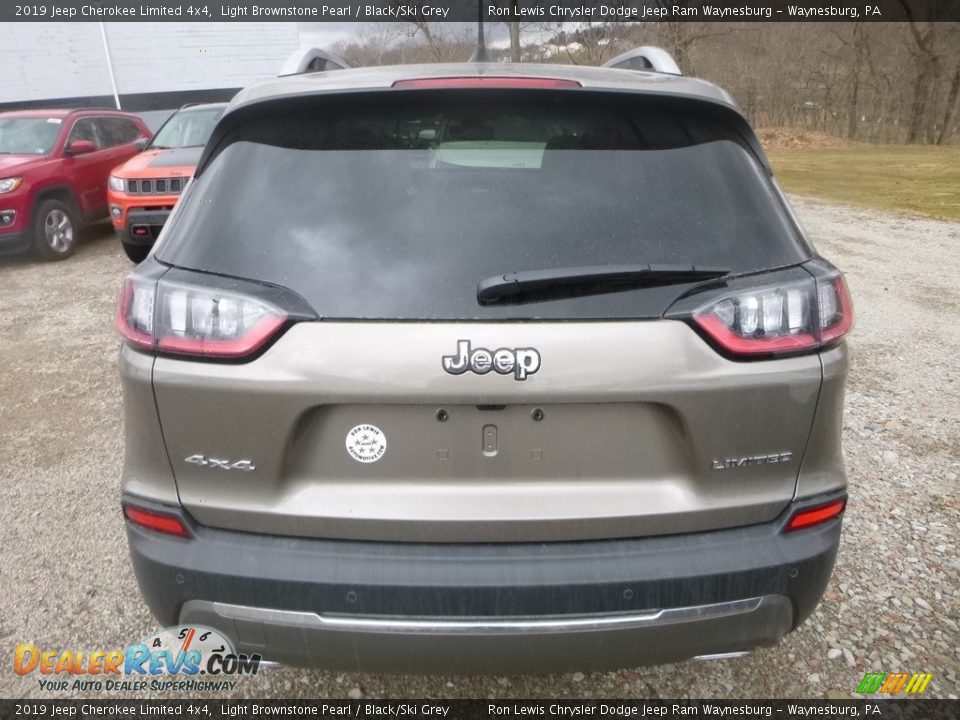 2019 Jeep Cherokee Limited 4x4 Light Brownstone Pearl / Black/Ski Grey Photo #5