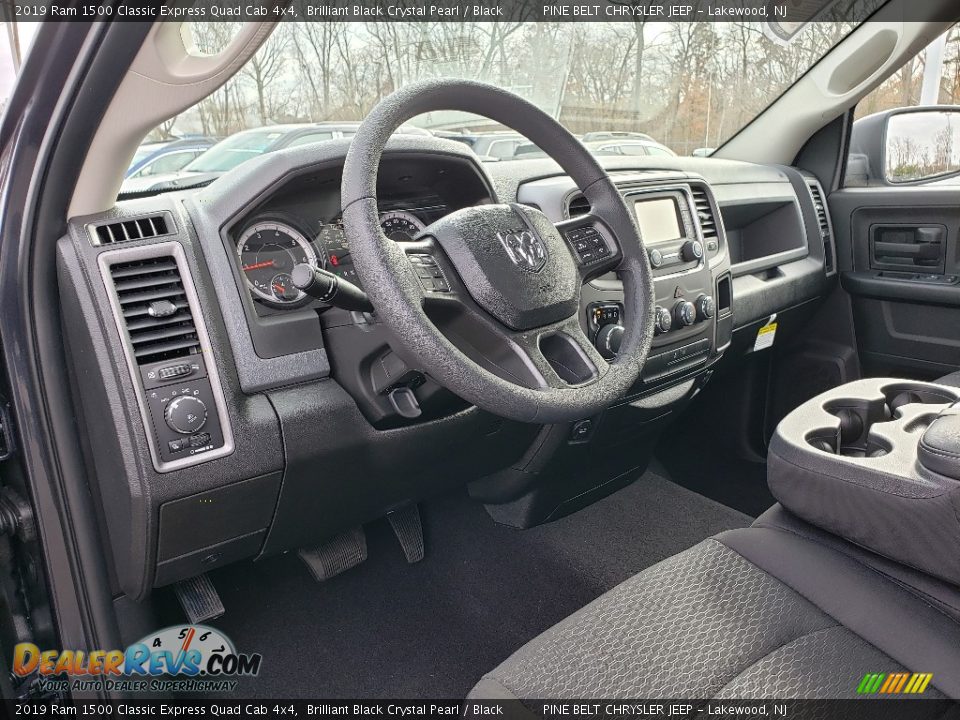 2019 Ram 1500 Classic Express Quad Cab 4x4 Brilliant Black Crystal Pearl / Black Photo #7