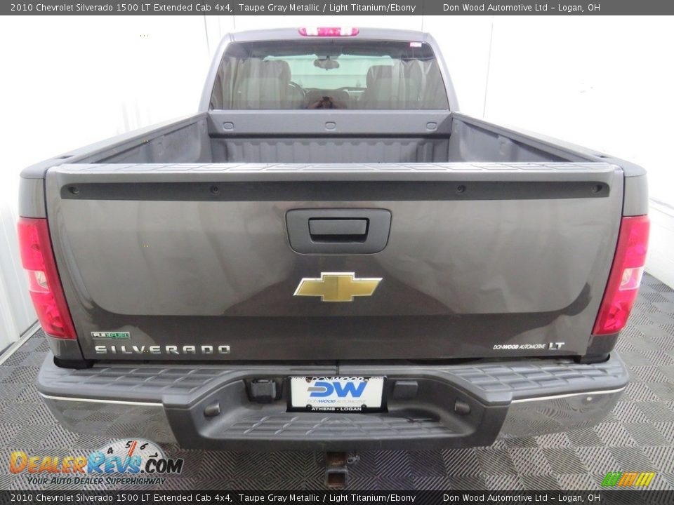 2010 Chevrolet Silverado 1500 LT Extended Cab 4x4 Taupe Gray Metallic / Light Titanium/Ebony Photo #11