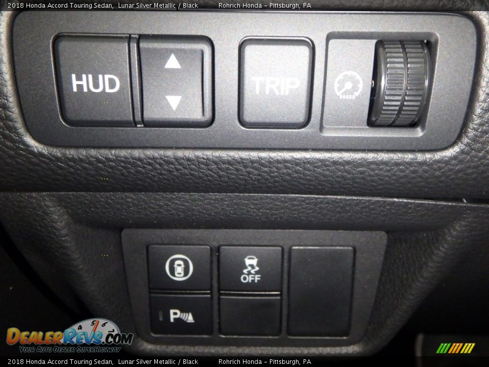2018 Honda Accord Touring Sedan Lunar Silver Metallic / Black Photo #15