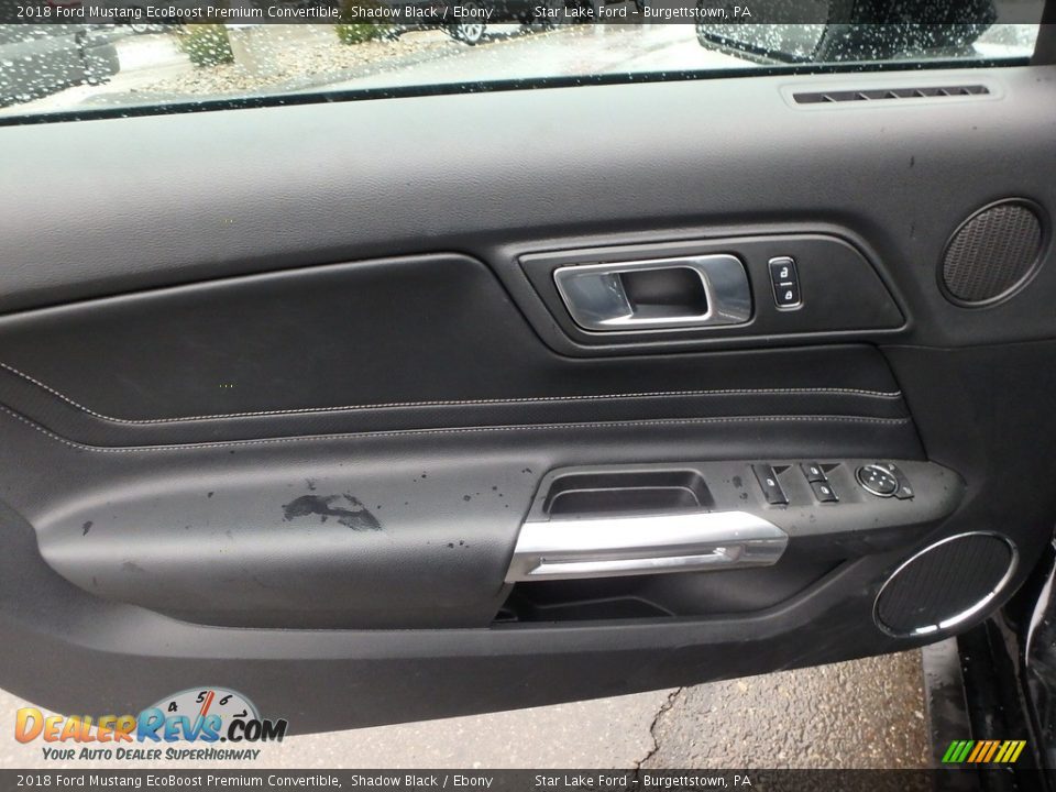 Door Panel of 2018 Ford Mustang EcoBoost Premium Convertible Photo #14