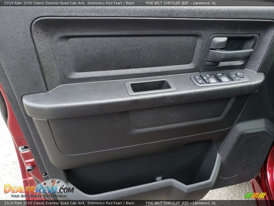 2019 Ram 1500 Classic Express Quad Cab 4x4 Delmonico Red Pearl / Black Photo #8