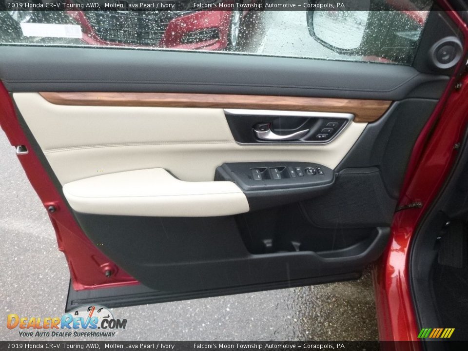 2019 Honda CR-V Touring AWD Molten Lava Pearl / Ivory Photo #11