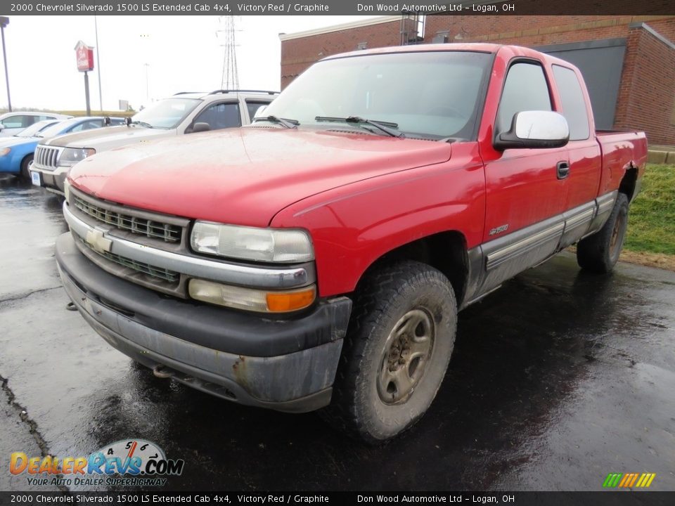 2000 Chevrolet Silverado 1500 LS Extended Cab 4x4 Victory Red / Graphite Photo #6