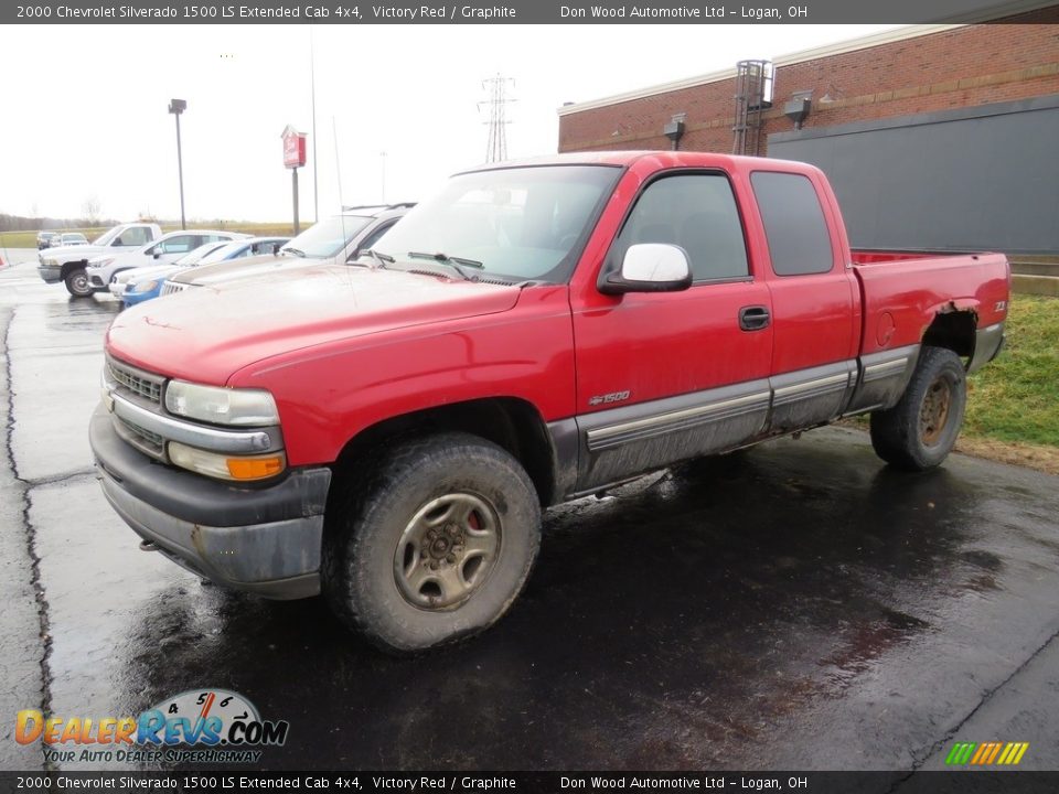 2000 Chevrolet Silverado 1500 LS Extended Cab 4x4 Victory Red / Graphite Photo #7