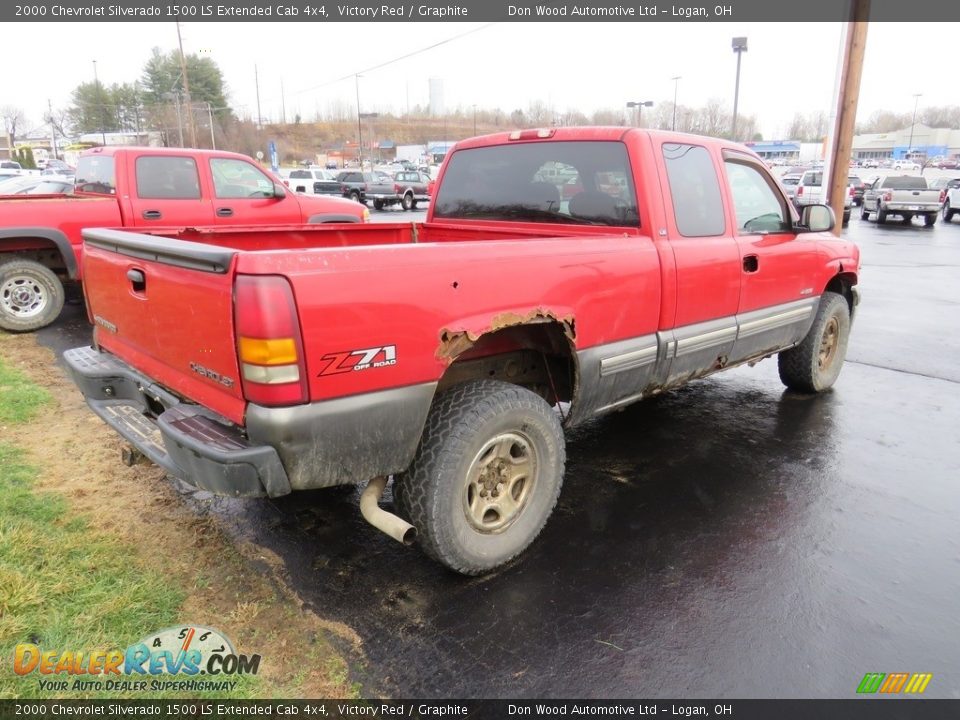 2000 Chevrolet Silverado 1500 LS Extended Cab 4x4 Victory Red / Graphite Photo #14