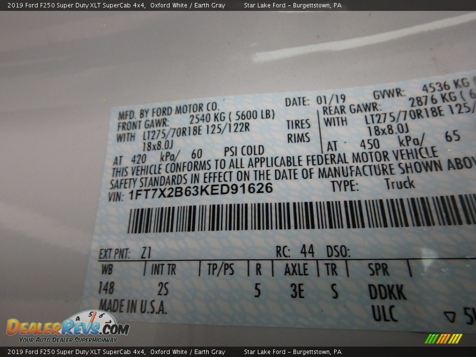 2019 Ford F250 Super Duty XLT SuperCab 4x4 Oxford White / Earth Gray Photo #11