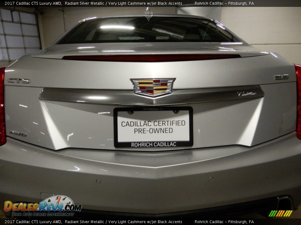 2017 Cadillac CTS Luxury AWD Radiant Silver Metallic / Very Light Cashmere w/Jet Black Accents Photo #13