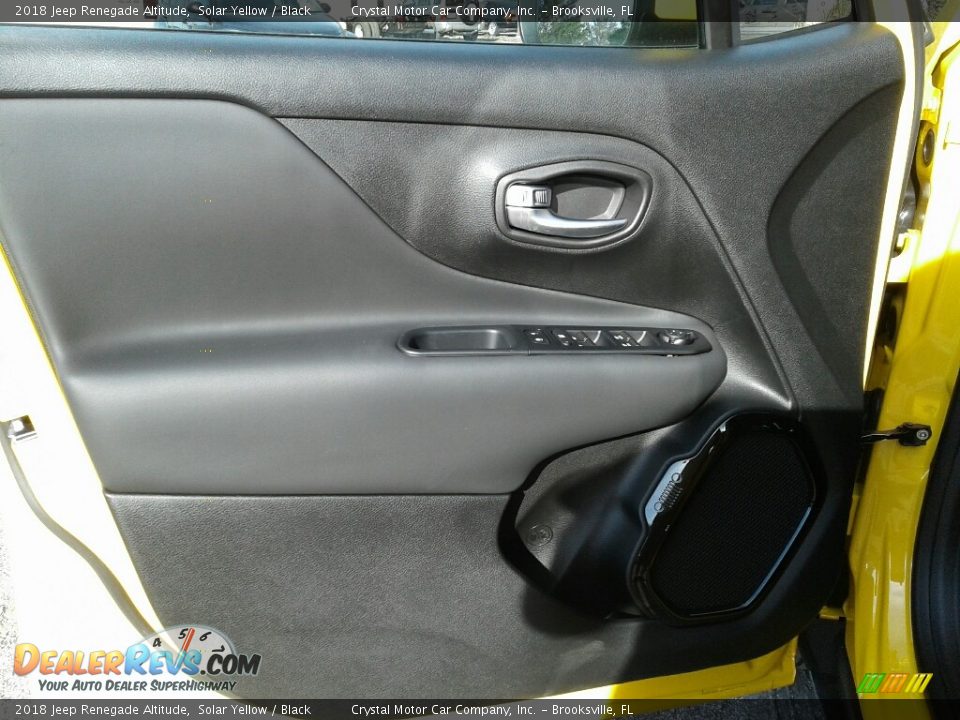2018 Jeep Renegade Altitude Solar Yellow / Black Photo #17