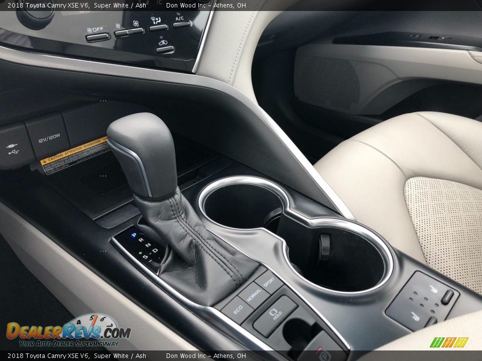 2018 Toyota Camry XSE V6 Super White / Ash Photo #25