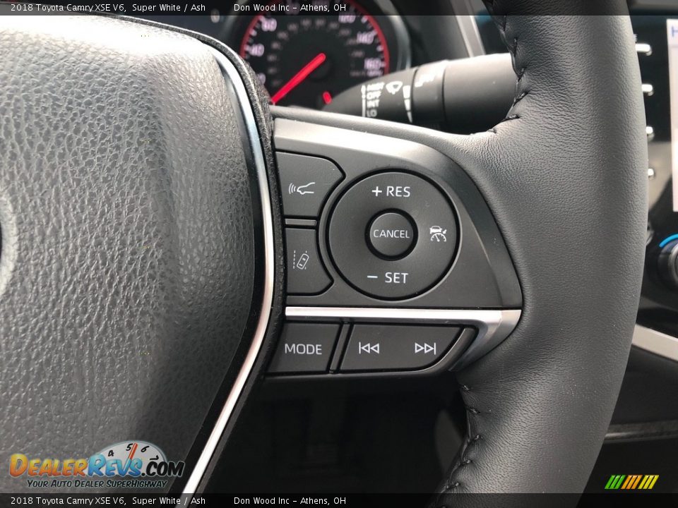 2018 Toyota Camry XSE V6 Super White / Ash Photo #29