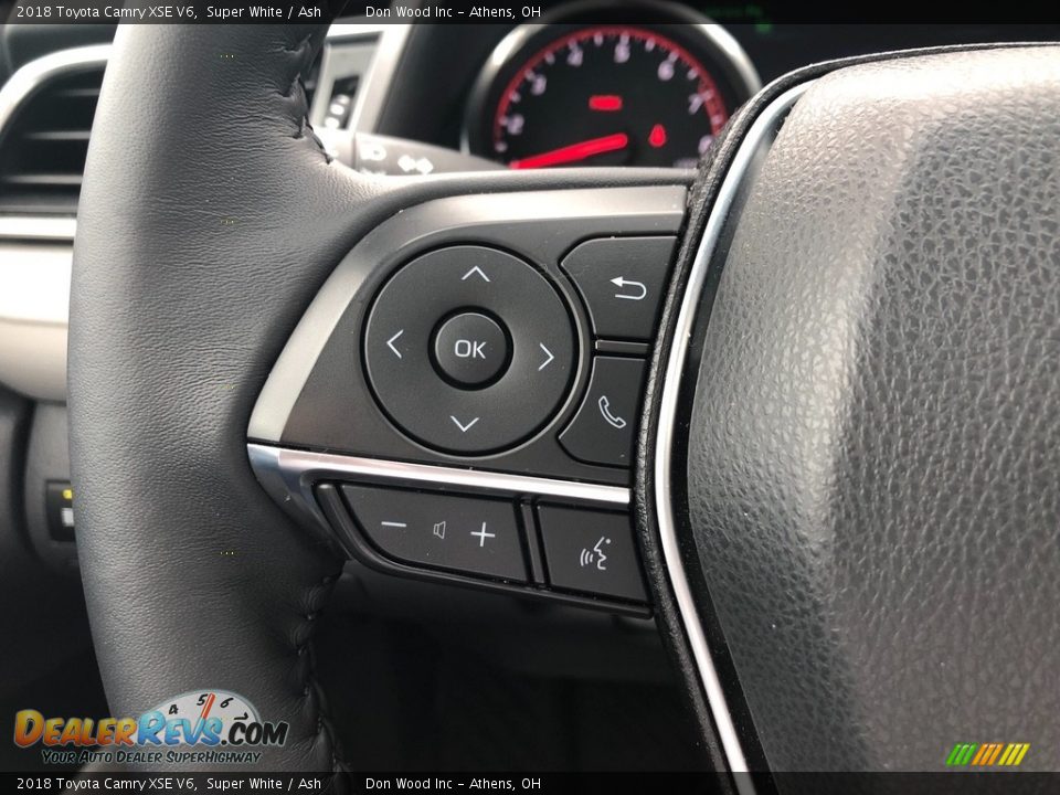 2018 Toyota Camry XSE V6 Super White / Ash Photo #30