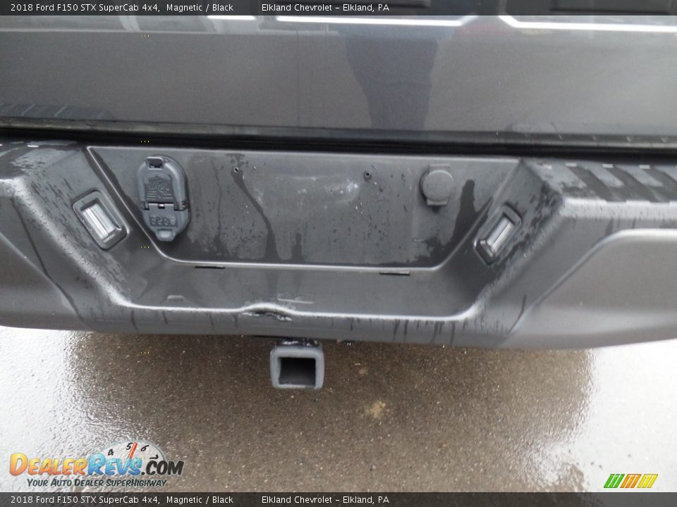 2018 Ford F150 STX SuperCab 4x4 Magnetic / Black Photo #14