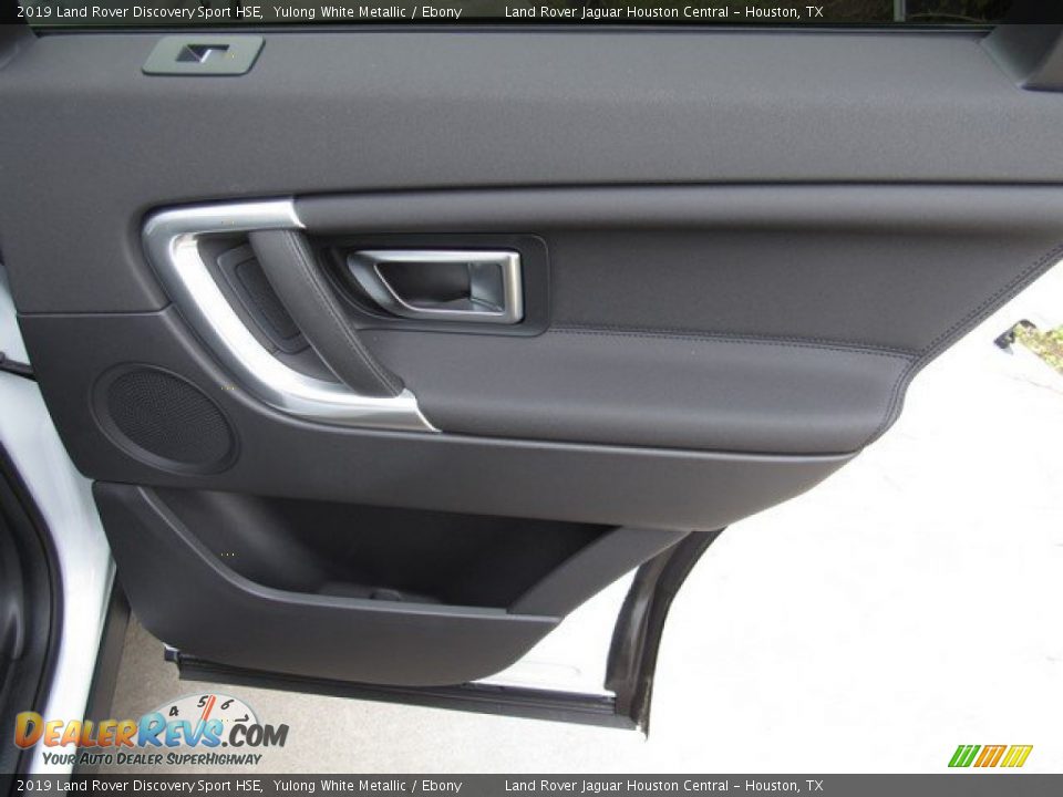 Door Panel of 2019 Land Rover Discovery Sport HSE Photo #21