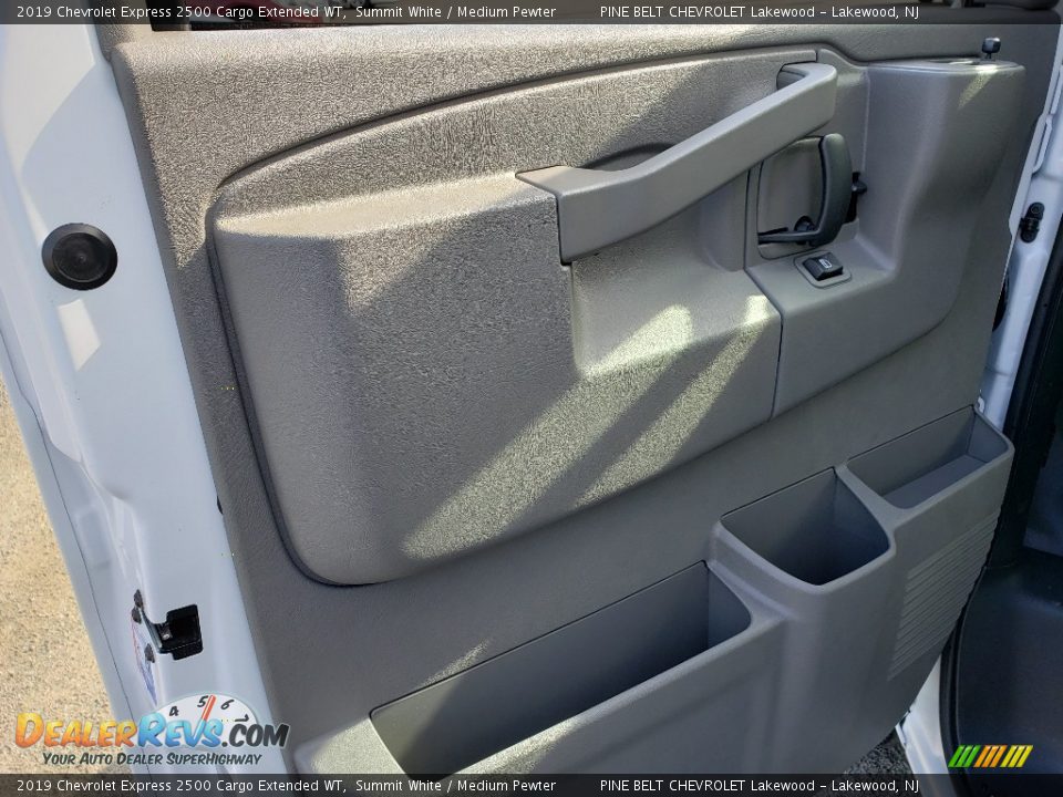 Door Panel of 2019 Chevrolet Express 2500 Cargo Extended WT Photo #8