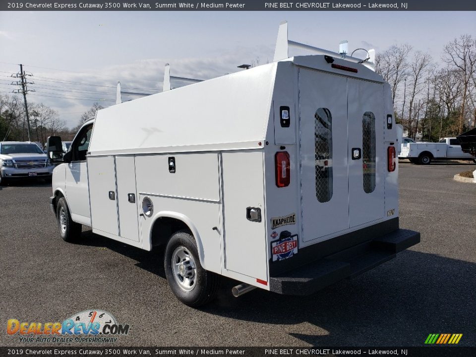 2019 Chevrolet Express Cutaway 3500 Work Van Summit White / Medium Pewter Photo #4