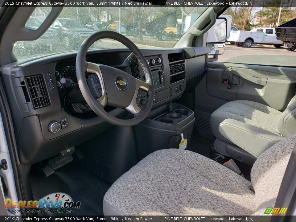 2019 Chevrolet Express Cutaway 3500 Work Van Summit White / Medium Pewter Photo #7
