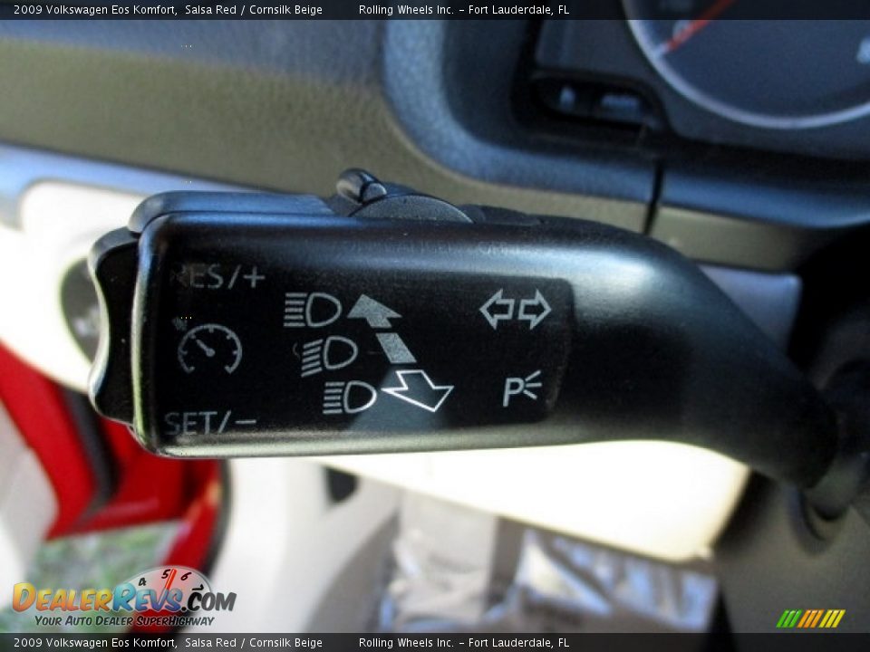 2009 Volkswagen Eos Komfort Salsa Red / Cornsilk Beige Photo #14