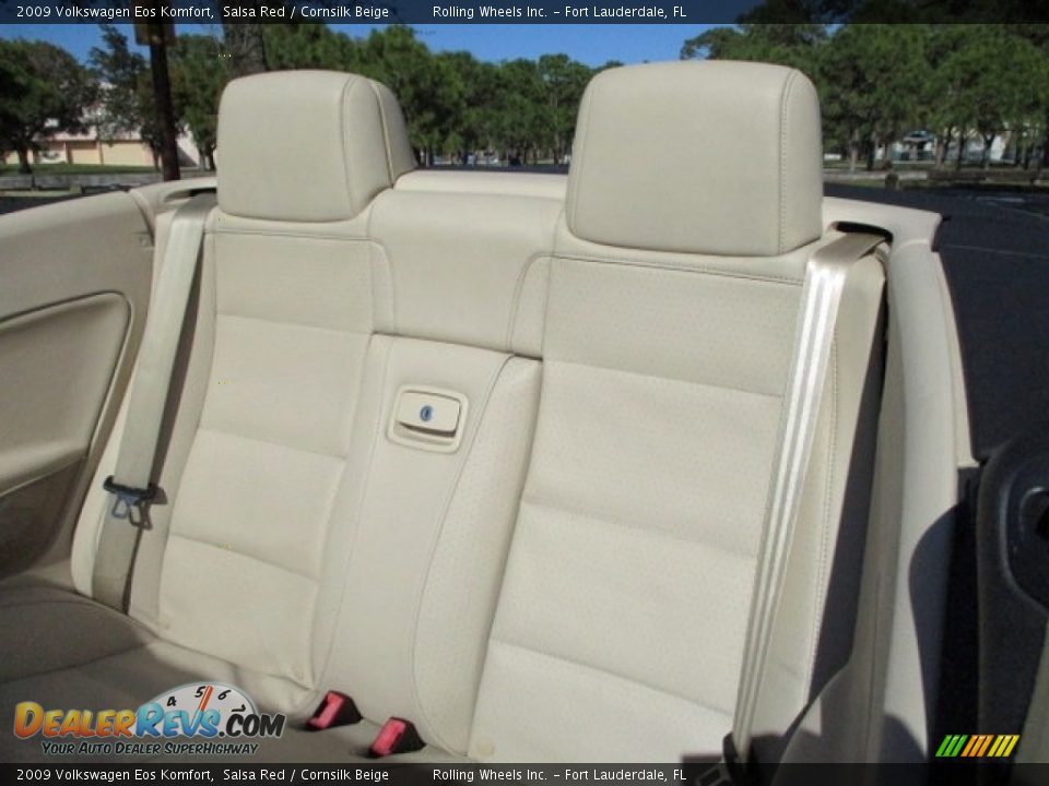 2009 Volkswagen Eos Komfort Salsa Red / Cornsilk Beige Photo #21