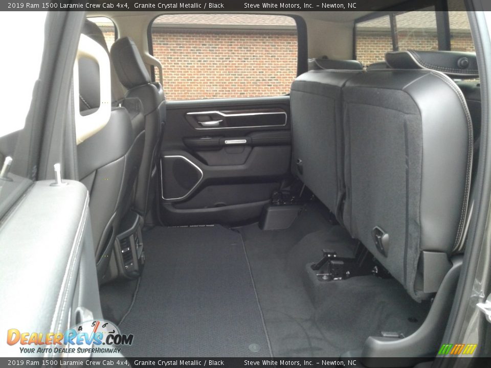 2019 Ram 1500 Laramie Crew Cab 4x4 Granite Crystal Metallic / Black Photo #11