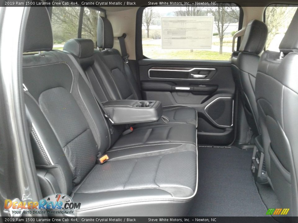 2019 Ram 1500 Laramie Crew Cab 4x4 Granite Crystal Metallic / Black Photo #14