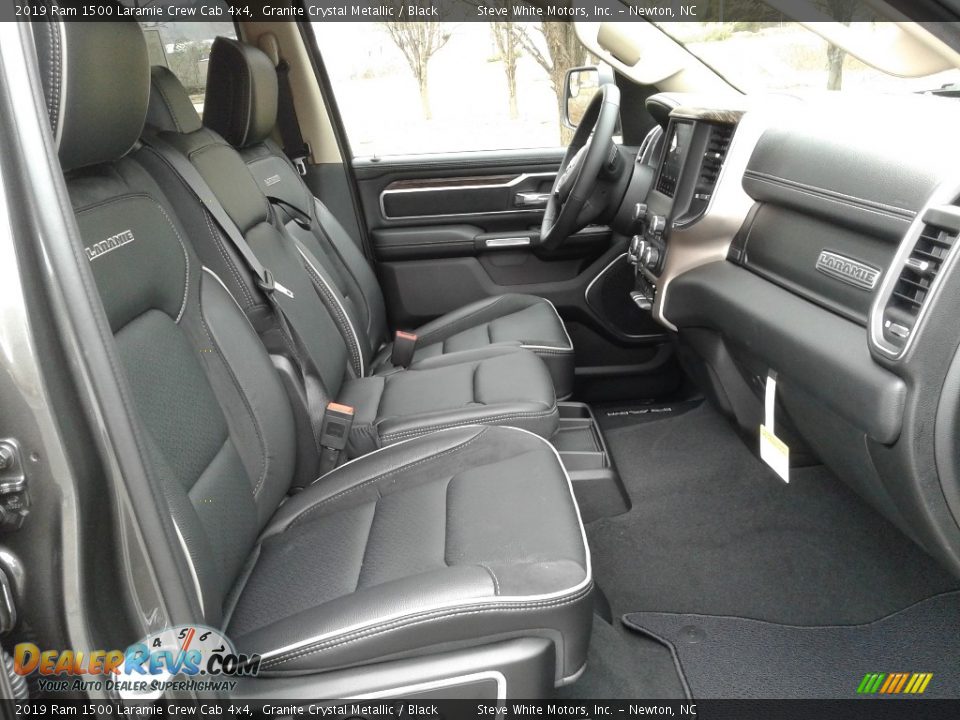 2019 Ram 1500 Laramie Crew Cab 4x4 Granite Crystal Metallic / Black Photo #15