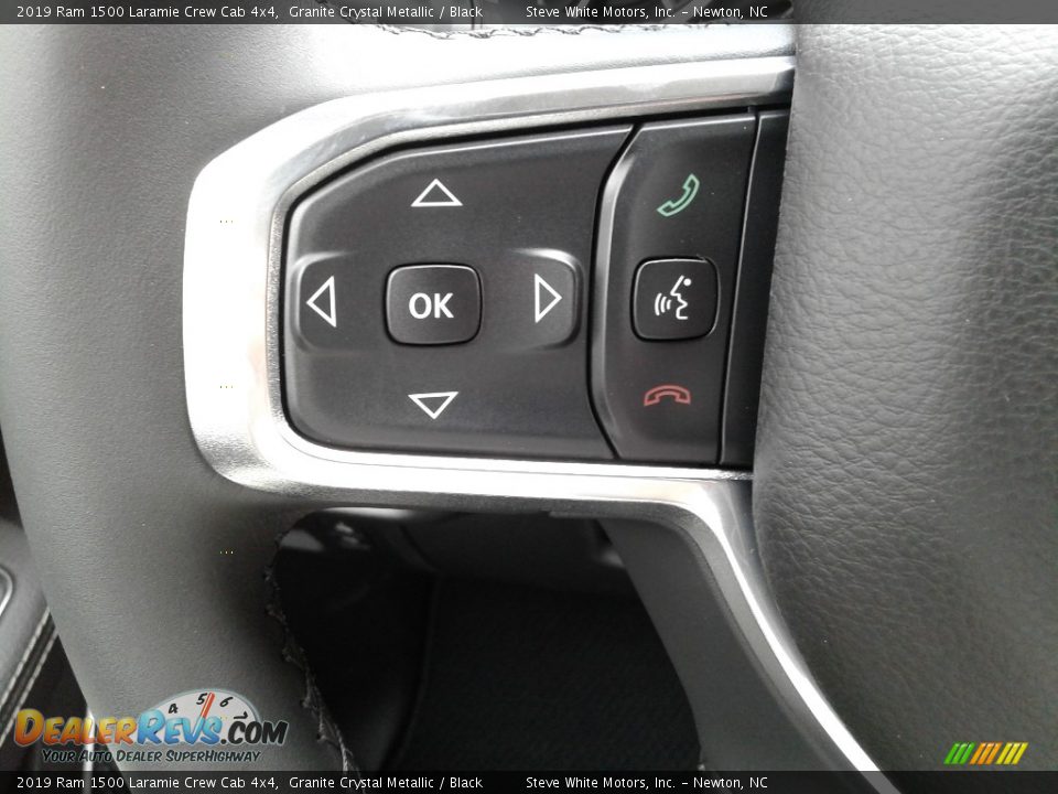 2019 Ram 1500 Laramie Crew Cab 4x4 Granite Crystal Metallic / Black Photo #18