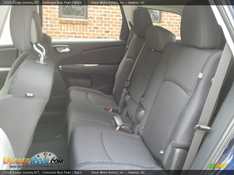 2018 Dodge Journey SXT Contusion Blue Pearl / Black Photo #11